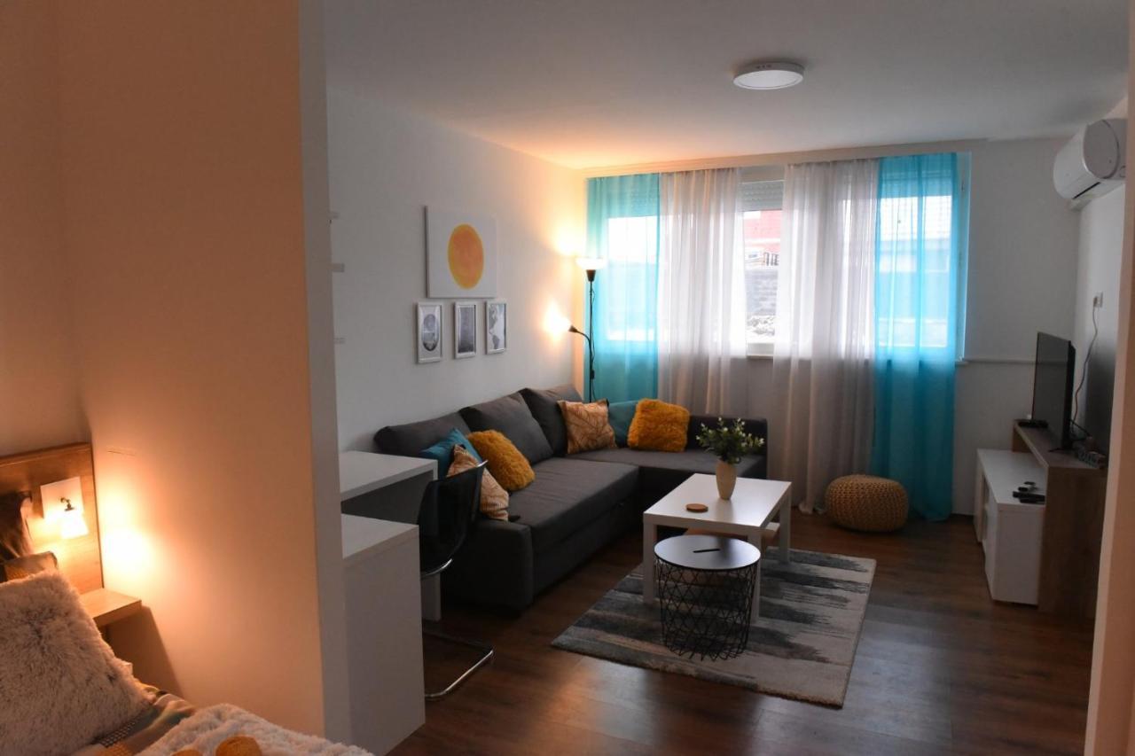 Central Apartment Ćuprija Buitenkant foto
